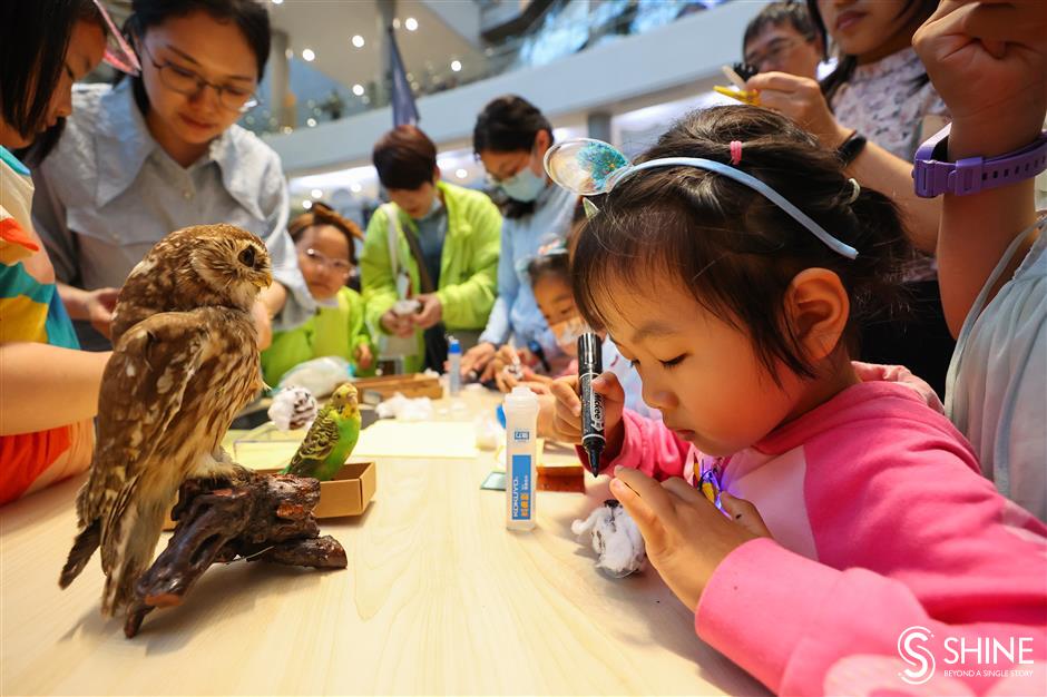 children enjoy science carnival at museum