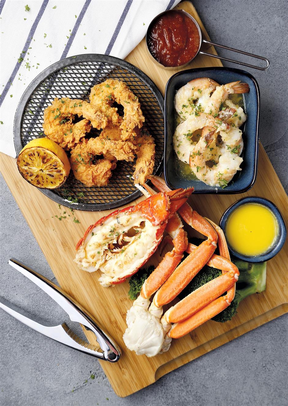 us chain offers extensive lobster choices