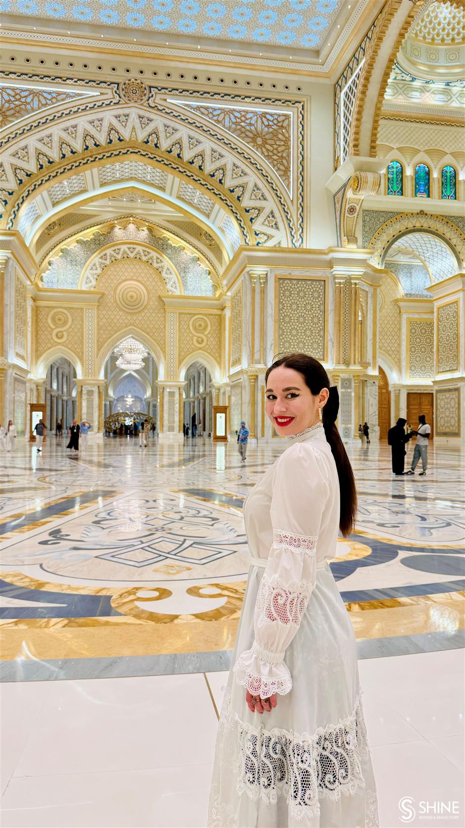 golden epiphanies: abu dhabi's aesthetic landscape