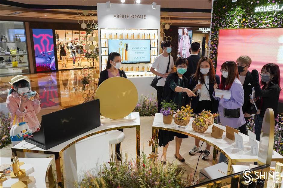 jing'an may keywords: let's go shopping!