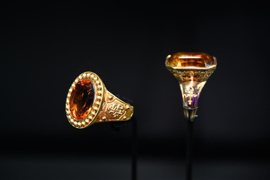 school of jewelry arts