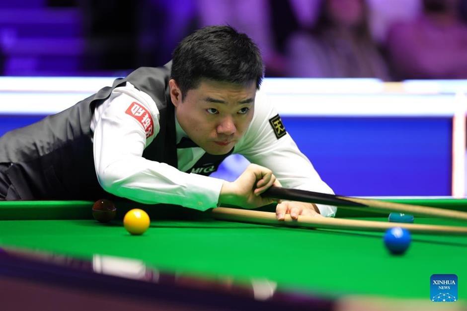ding junhui into uk snooker championship semifinal